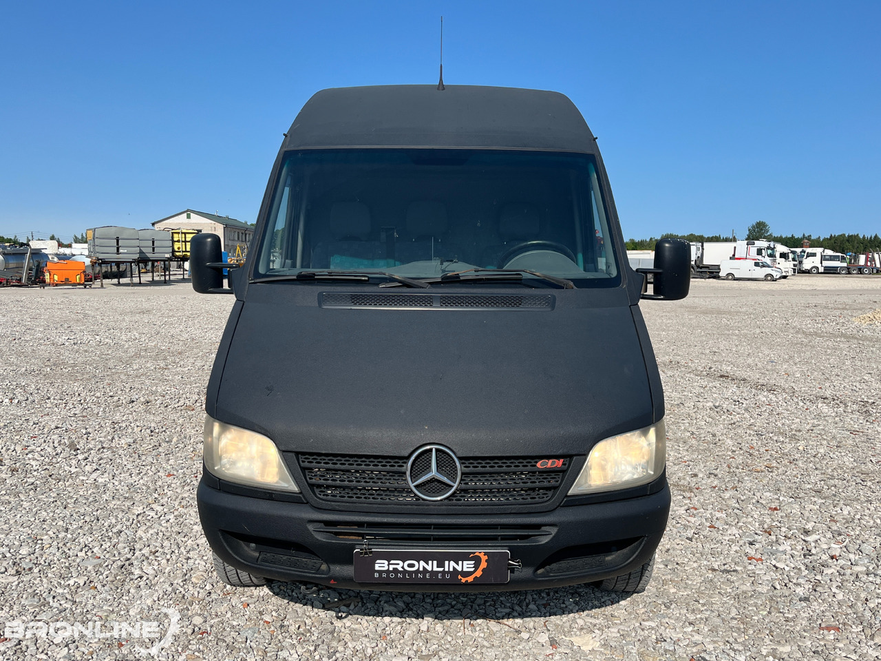 2004 Mercedes-Benz Sprinter 313 CDI 2.2d 95kW - 패널 밴 : 사진 3 2004 Mercedes-Benz Sprinter 313 CDI 2.2d 95kW - 패널 밴 : 사진 3