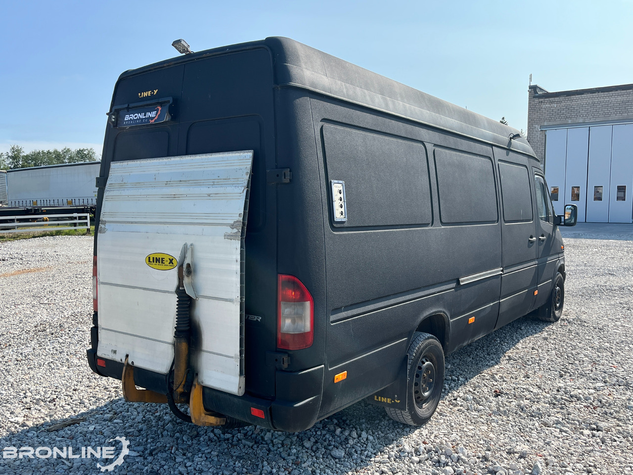 2004 Mercedes-Benz Sprinter 313 CDI 2.2d 95kW - 패널 밴 : 사진 5 2004 Mercedes-Benz Sprinter 313 CDI 2.2d 95kW - 패널 밴 : 사진 5