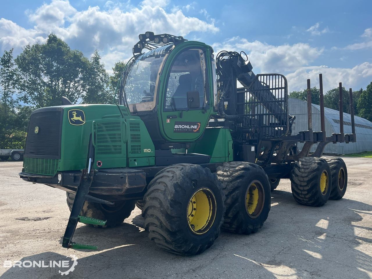 2010 John Deere 1110E Forwarder 8x8 - 포워더 : 사진 4 2010 John Deere 1110E Forwarder 8x8 - 포워더 : 사진 4