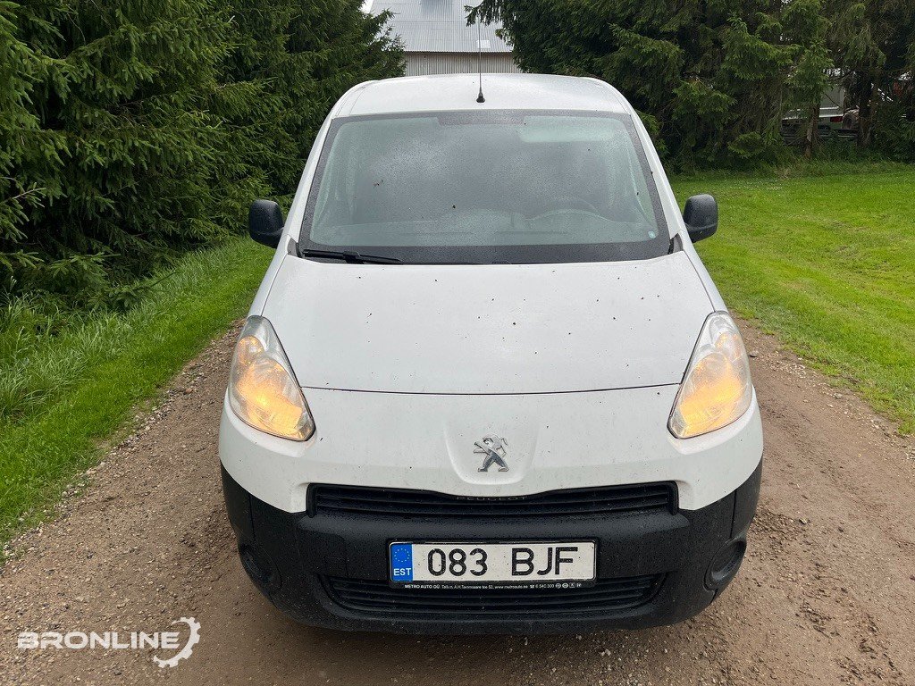 2013 Peugeot Partner 1.6d 55kW - 소형 밴 : 사진 3 2013 Peugeot Partner 1.6d 55kW - 소형 밴 : 사진 3