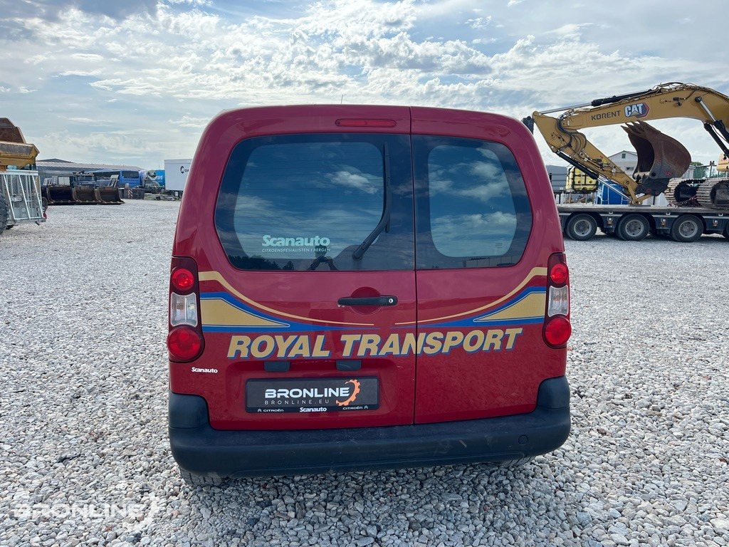 2015 Citroën Berlingo 1.6 84kW - 차량 : 사진 4 2015 Citroën Berlingo 1.6 84kW - 차량 : 사진 4