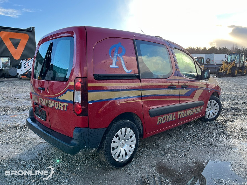 2015 Citroën Berlingo 1.6 84kw - 차량 : 사진 4 2015 Citroën Berlingo 1.6 84kw - 차량 : 사진 4