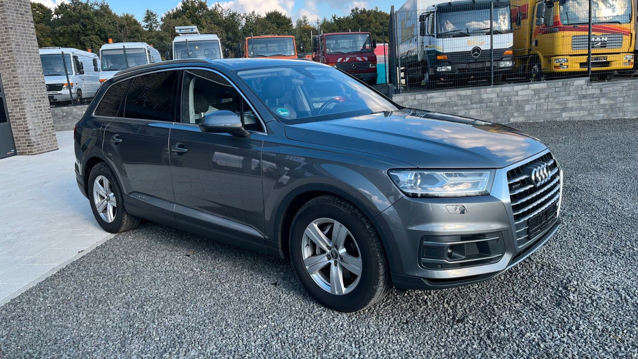Audi Q7 3.0 TDI quattro Standheizung Allradl. Luftfe - SUV : 사진 3 Audi Q7 3.0 TDI quattro Standheizung Allradl. Luftfe - SUV : 사진 3