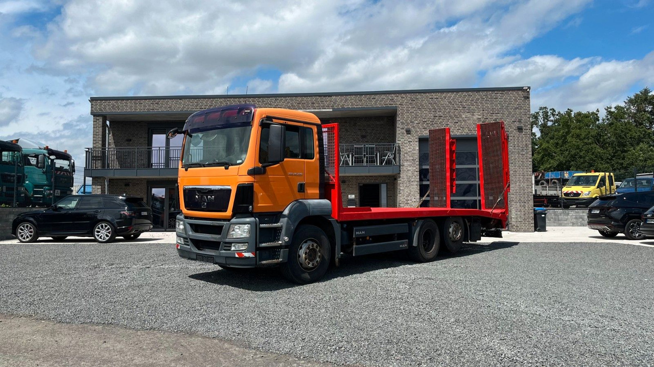 MAN TGS 26.320 Abschlepper Transporter Baumaschinen - 견인 트럭 : 사진 1 MAN TGS 26.320 Abschlepper Transporter Baumaschinen - 견인 트럭 : 사진 1