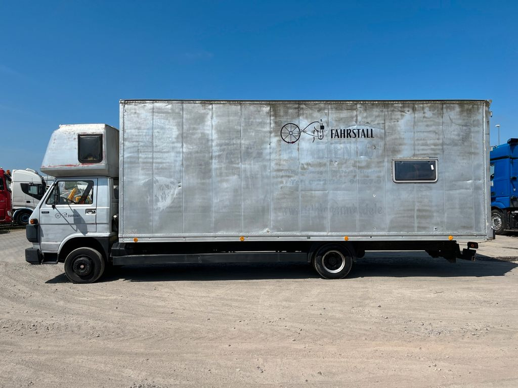 MAN VW-MAN LO2 Koffer Schlafkabine - 박스 밴 : 사진 2 MAN VW-MAN LO2 Koffer Schlafkabine - 박스 밴 : 사진 2