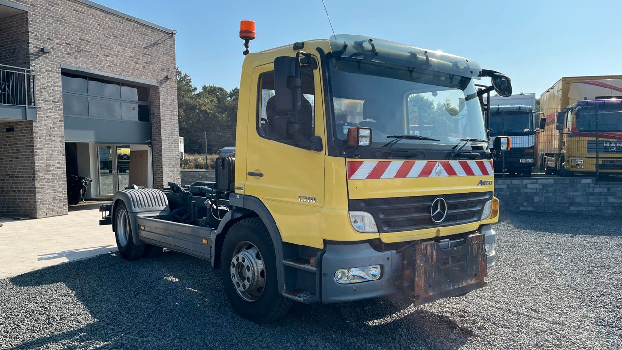 Mercedes-Benz 1318 1218 Abrollkipper Mercedes-Benz 1318 1218 Abrollkipper - 후크 리프트 트럭 : 사진 3 Mercedes-Benz 1318 1218 Abrollkipper Mercedes-Benz 1318 1218 Abrollkipper - 후크 리프트 트럭 : 사진 3