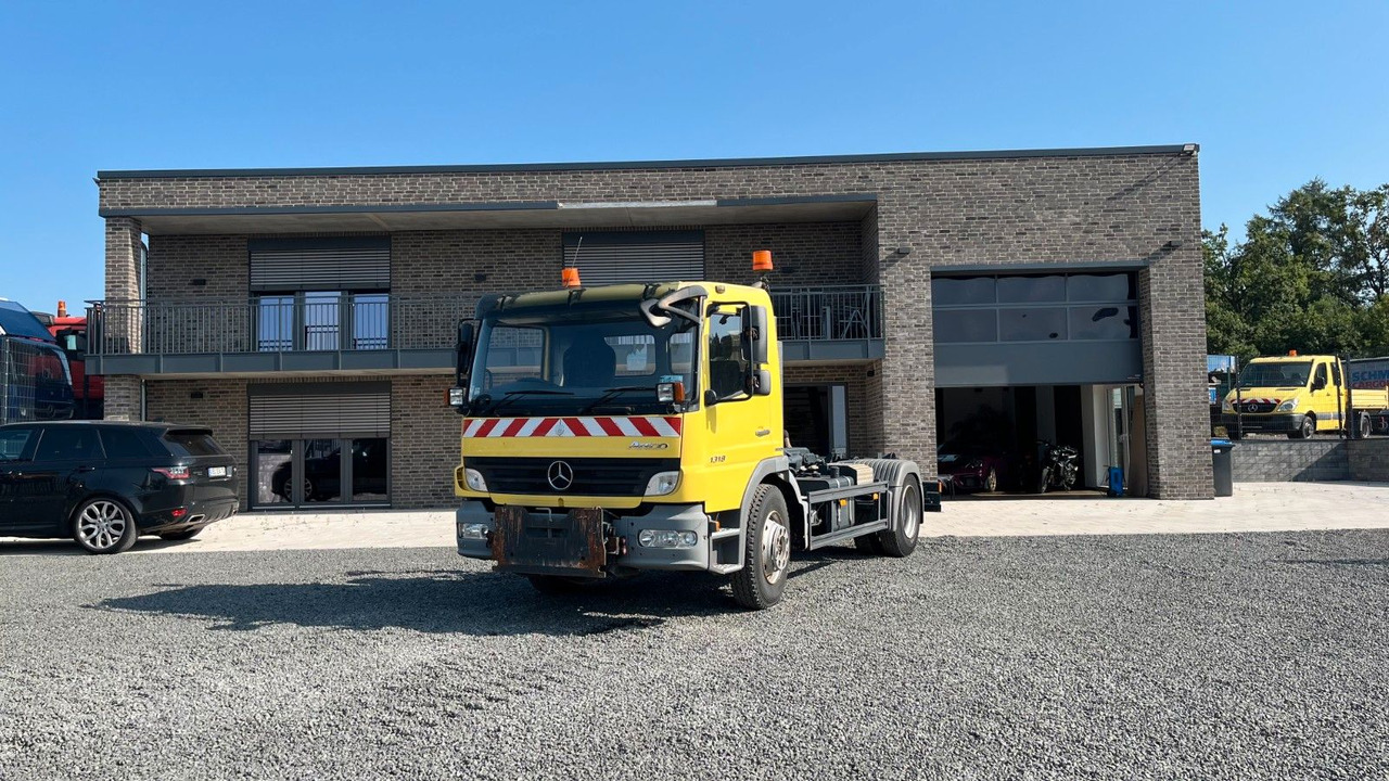 Mercedes-Benz 1318 1218 Abrollkipper Mercedes-Benz 1318 1218 Abrollkipper - 후크 리프트 트럭 : 사진 1 Mercedes-Benz 1318 1218 Abrollkipper Mercedes-Benz 1318 1218 Abrollkipper - 후크 리프트 트럭 : 사진 1