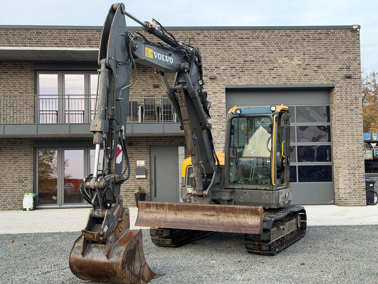 Volvo ECR 88 D Verstellauslger OQ Oilquick - 미니 굴삭기 : 사진 5 Volvo ECR 88 D Verstellauslger OQ Oilquick - 미니 굴삭기 : 사진 5