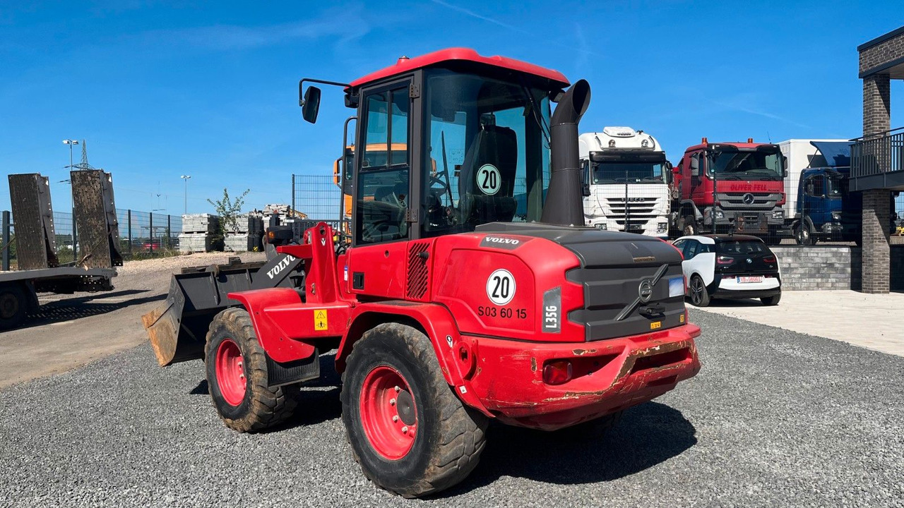 Volvo L35G Radlader 7200 Kg Schaufel Gabel Volvo L35G Radlader 7200 Kg Schaufel Gabel - 휠 로더 : 사진 5 Volvo L35G Radlader 7200 Kg Schaufel Gabel Volvo L35G Radlader 7200 Kg Schaufel Gabel - 휠 로더 : 사진 5