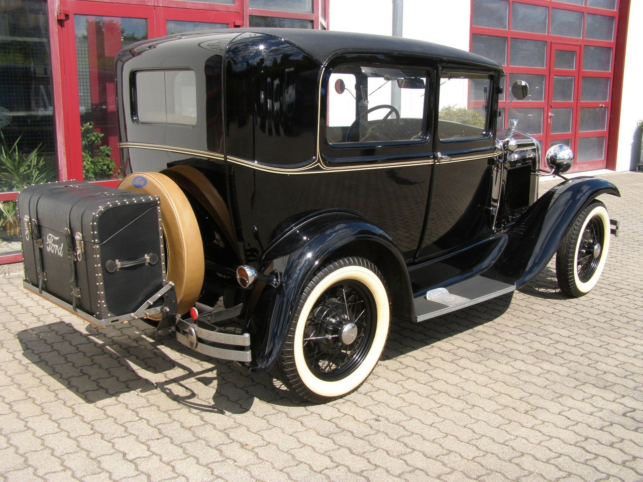 Ford MODELL A / TUDOR + H-Kennzeichen - 세단 : 사진 5 Ford MODELL A / TUDOR + H-Kennzeichen - 세단 : 사진 5