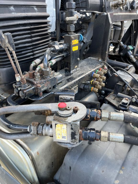 MAN TGS 33.480 6x4 Wechselsystem - 덤프트럭 : 사진 4 MAN TGS 33.480 6x4 Wechselsystem - 덤프트럭 : 사진 4