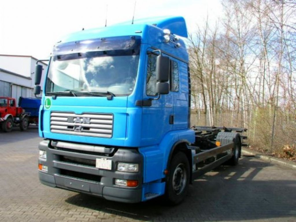 MAN 18.410 TGA2 Achs BDF- LKW - 컨테이너 운반 장치/ 스와프 보디 트럭 : 사진 2 MAN 18.410 TGA2 Achs BDF- LKW - 컨테이너 운반 장치/ 스와프 보디 트럭 : 사진 2