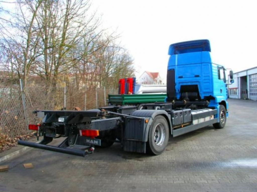MAN 18.410 TGA2 Achs BDF- LKW - 컨테이너 운반 장치/ 스와프 보디 트럭 : 사진 3 MAN 18.410 TGA2 Achs BDF- LKW - 컨테이너 운반 장치/ 스와프 보디 트럭 : 사진 3