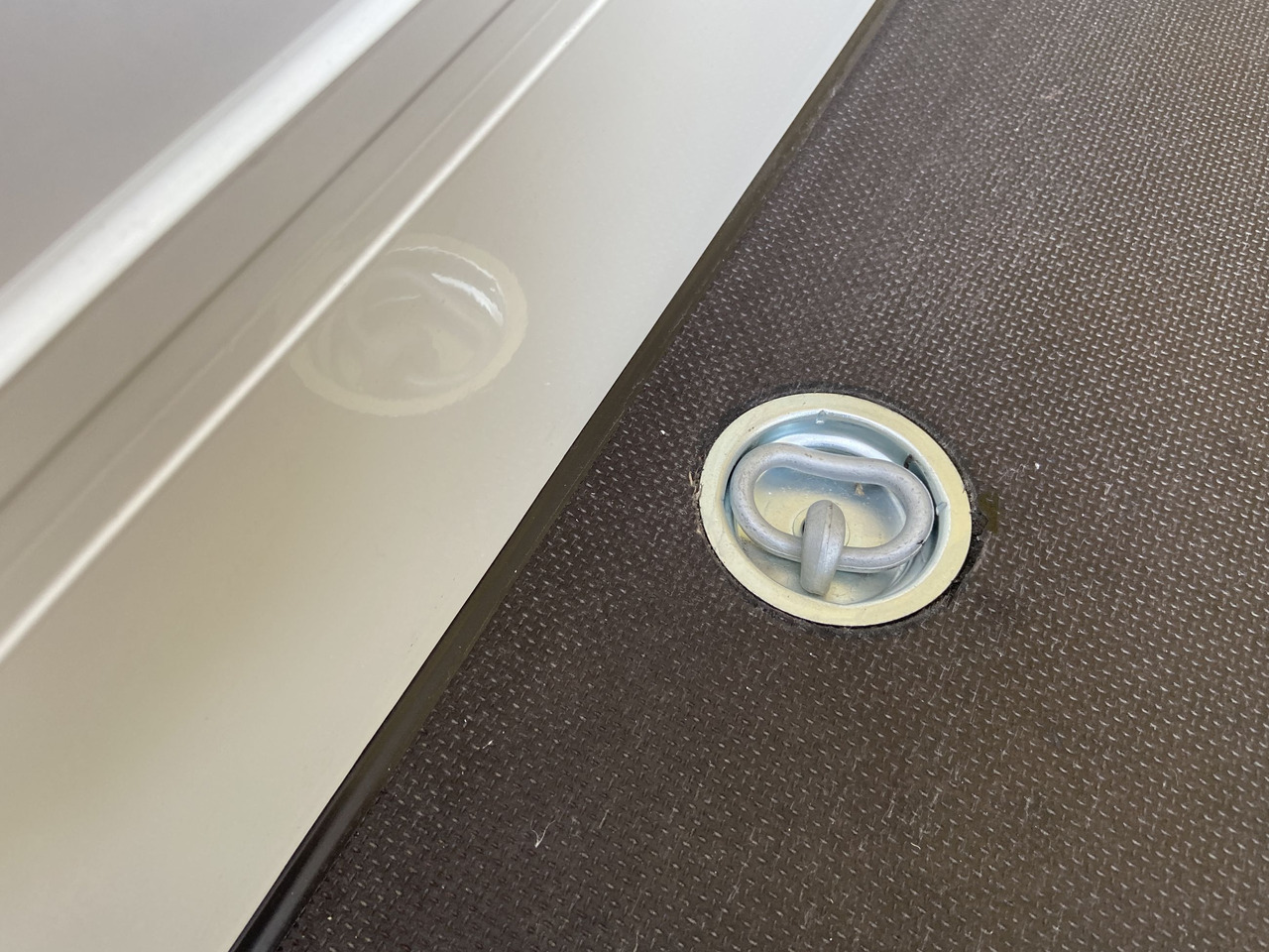 Möslein TKO105 D-L 6 m NEUER Tandem Koffer, Ladebordwand+ Durchladbar - 밀폐형 박스 트레일러 : 사진 5 Möslein TKO105 D-L 6 m NEUER Tandem Koffer, Ladebordwand+ Durchladbar - 밀폐형 박스 트레일러 : 사진 5