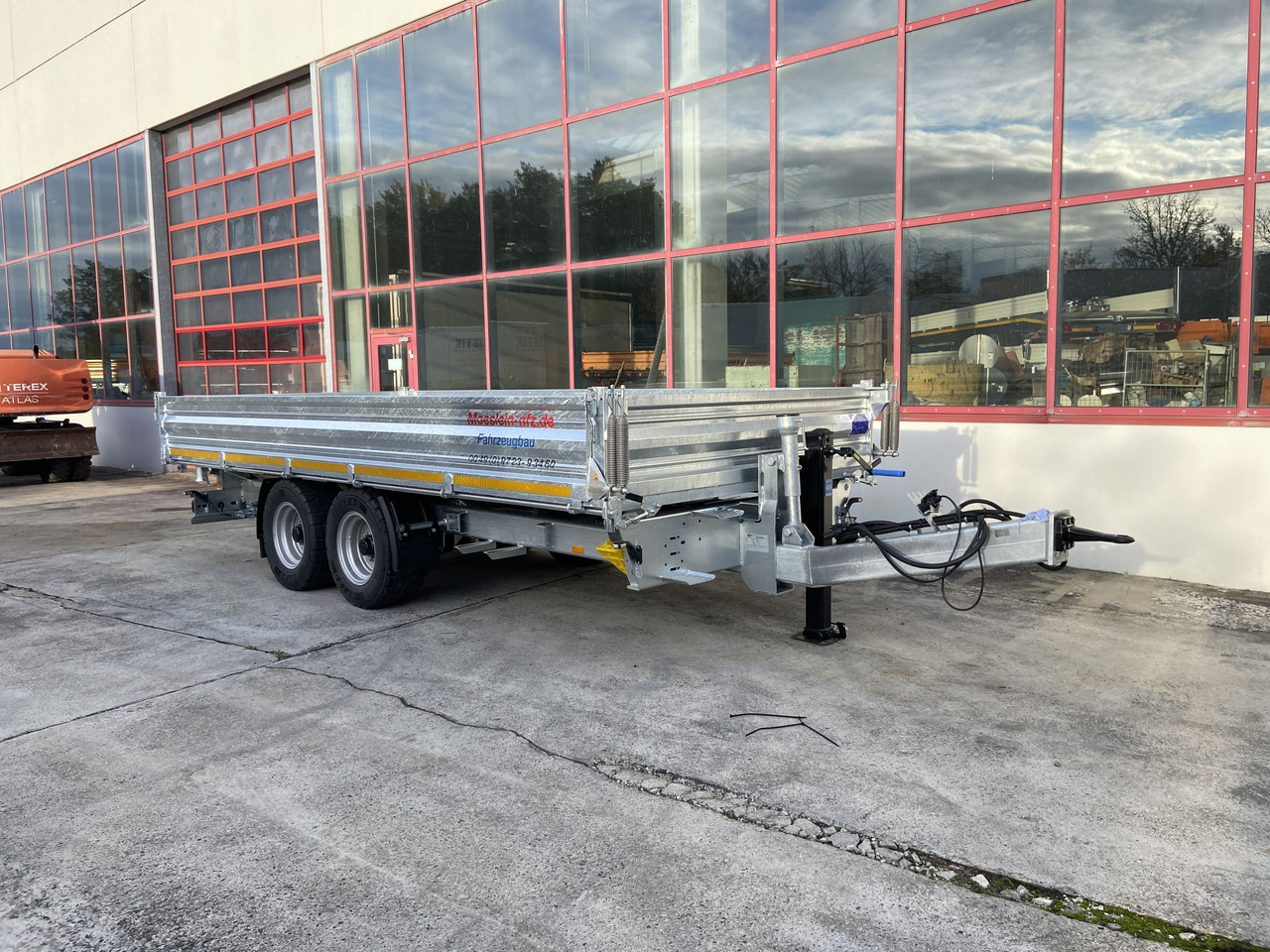 Möslein TTD 11 Breite Reifen 5,70 lang Kipper Tieflader, Breite Reifen, 5,70 m lang-- Neufahrzeug -- - 덤프 트레일러 : 사진 5 Möslein TTD 11 Breite Reifen 5,70 lang Kipper Tieflader, Breite Reifen, 5,70 m lang-- Neufahrzeug -- - 덤프 트레일러 : 사진 5