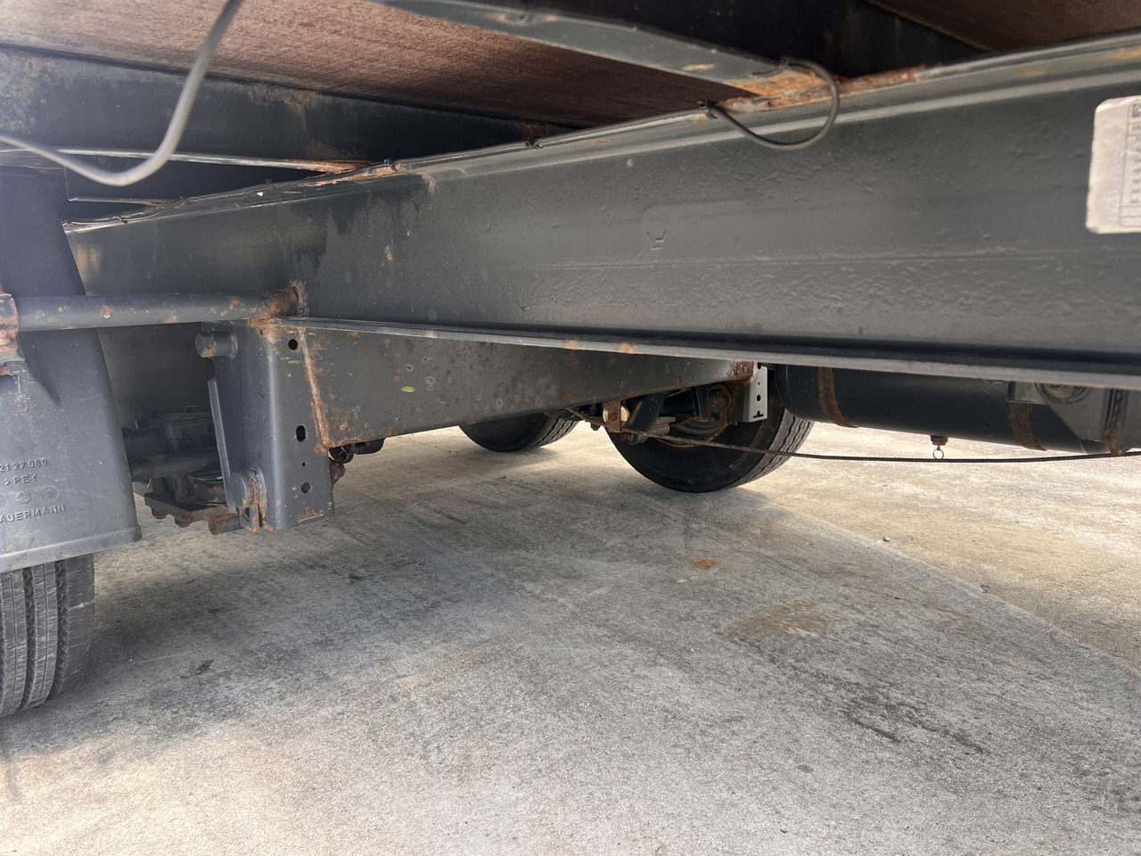 드롭사이드/ 플랫베드 트레일러 Müller Mitteltal EAL-TA Tandem- Pritschenanhänger : 사진 8 드롭사이드/ 플랫베드 트레일러 Müller Mitteltal EAL-TA Tandem- Pritschenanhänger : 사진 8