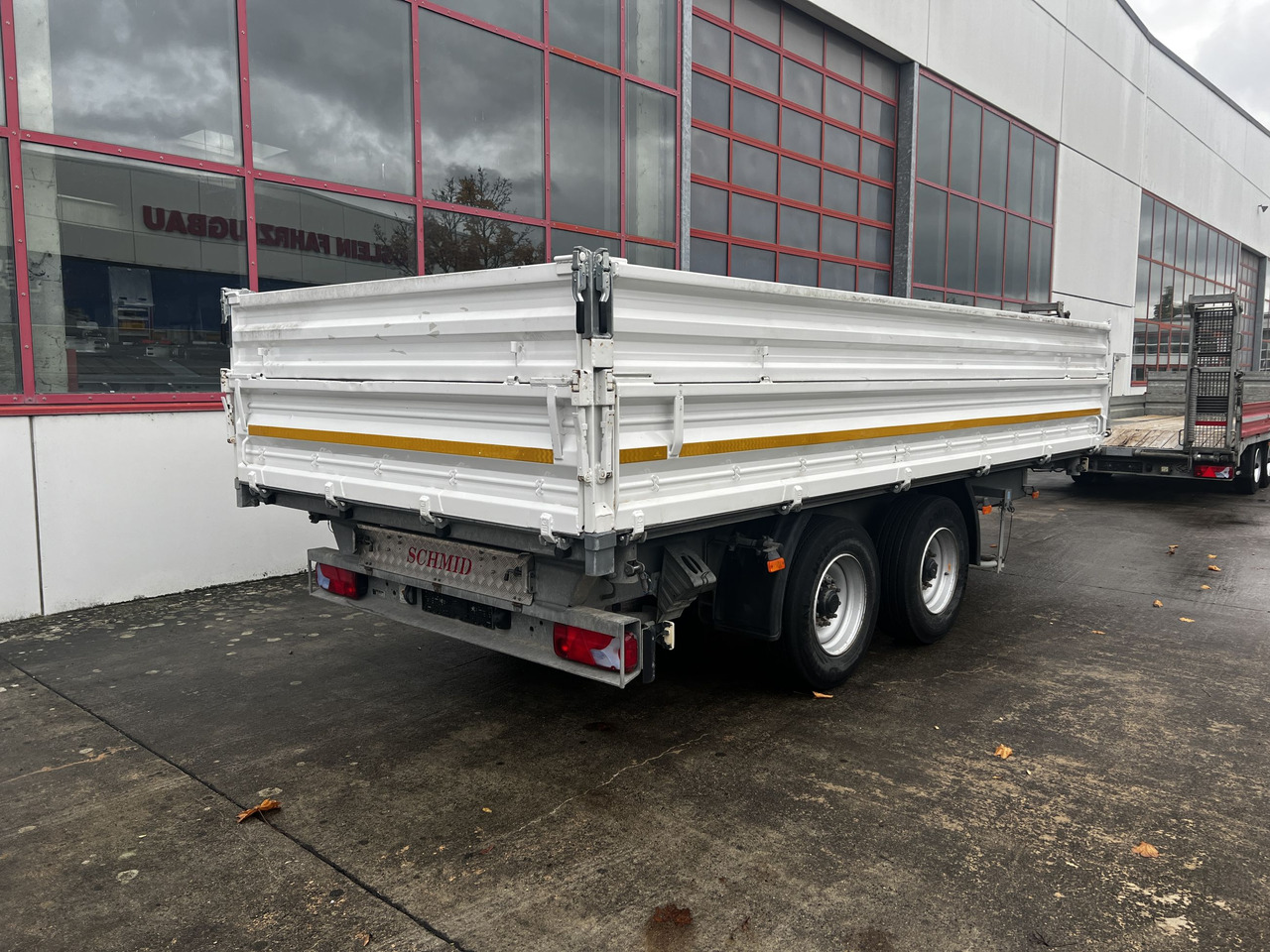 Schmid Fahrzeugbau DK 135 AR 13,5 t Tandemkipper mit Aufsatzbordwänden - 덤프 트레일러 : 사진 4 Schmid Fahrzeugbau DK 135 AR 13,5 t Tandemkipper mit Aufsatzbordwänden - 덤프 트레일러 : 사진 4