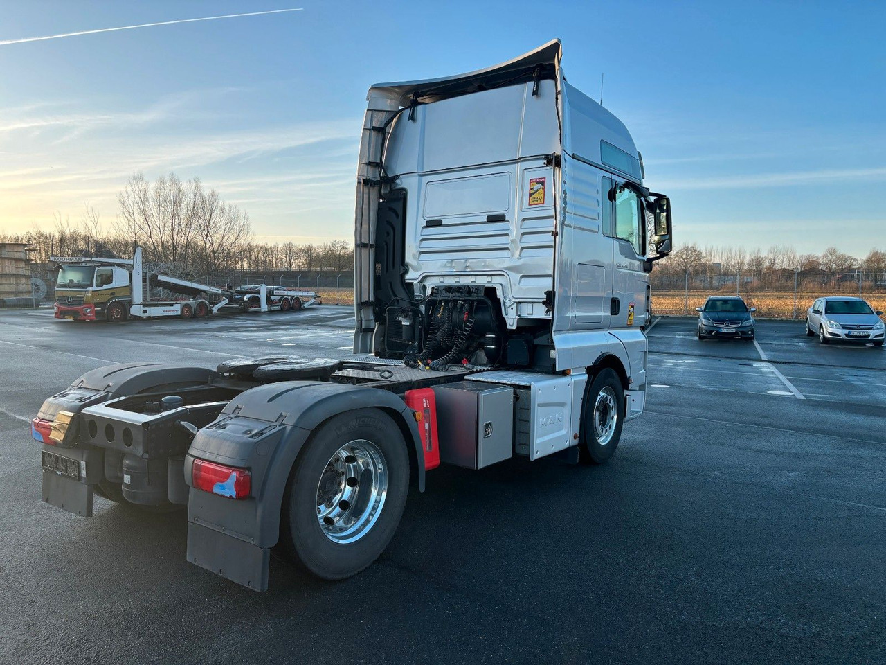 MAN TGX 18.510 XXL Retarder ACC LGS - 트랙터 유닛 : 사진 5 MAN TGX 18.510 XXL Retarder ACC LGS - 트랙터 유닛 : 사진 5