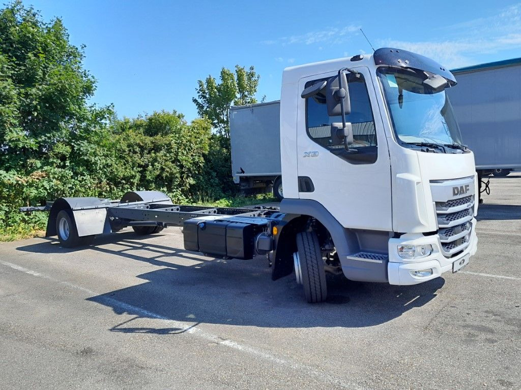 DAF FA XB 260 12t - 캡 새시 트럭 : 사진 4 DAF FA XB 260 12t - 캡 새시 트럭 : 사진 4