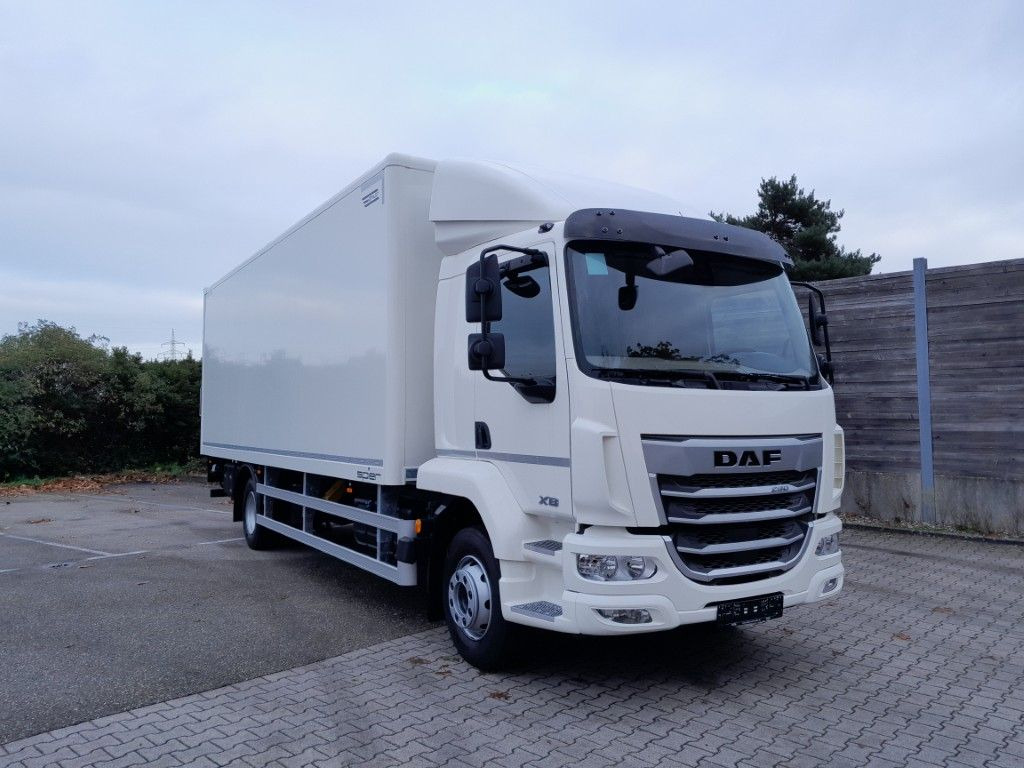 DAF FA XB 290 16t Spier Plywoodkoffer - 박스 트럭 : 사진 2 DAF FA XB 290 16t Spier Plywoodkoffer - 박스 트럭 : 사진 2