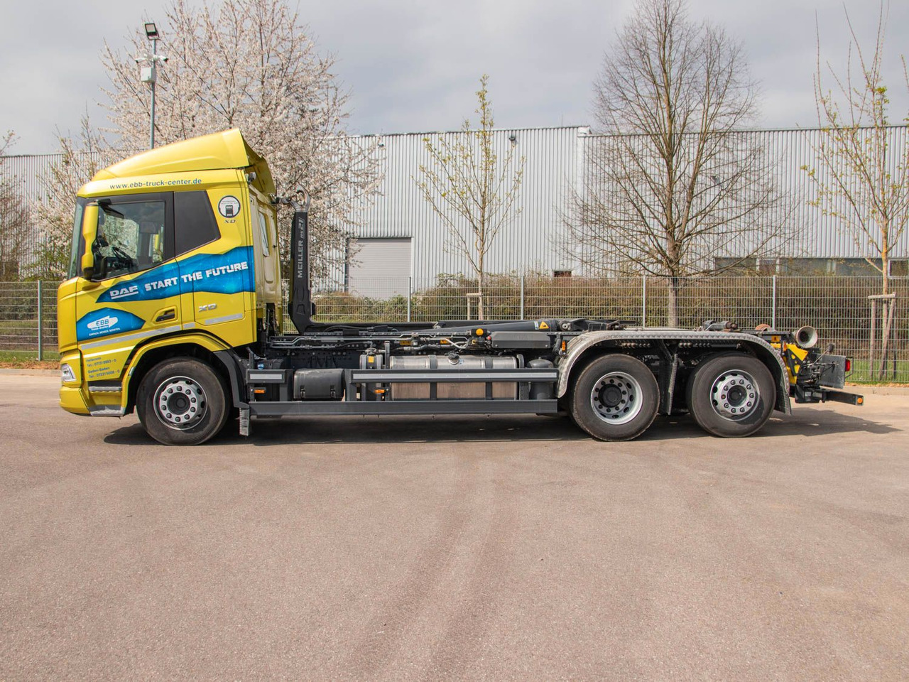 DAF FAN XD 450 SL Meiller Abrollkipper DAF FAN XD 450 SL Meiller Abrollkipper - 후크 리프트 트럭 : 사진 2 DAF FAN XD 450 SL Meiller Abrollkipper DAF FAN XD 450 SL Meiller Abrollkipper - 후크 리프트 트럭 : 사진 2