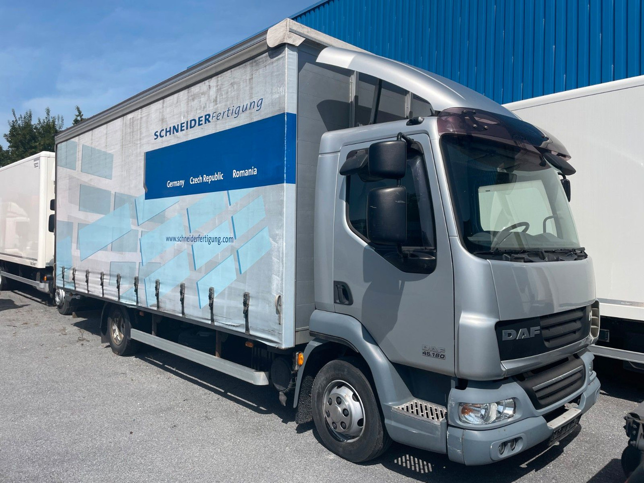 DAF LF45.180 - 커튼 사이드 밴 : 사진 1 DAF LF45.180 - 커튼 사이드 밴 : 사진 1