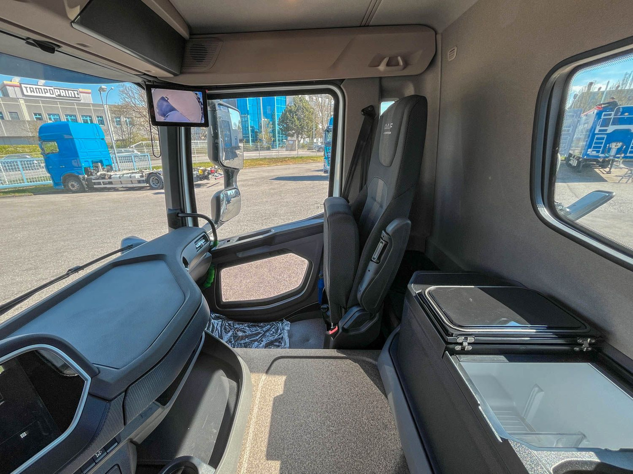 신규 스킵 로더 트럭 DAF XD 410 FA Meiller Absetzkipper DAF XD 410 FA Meiller Absetzkipper : 사진 9 신규 스킵 로더 트럭 DAF XD 410 FA Meiller Absetzkipper DAF XD 410 FA Meiller Absetzkipper : 사진 9