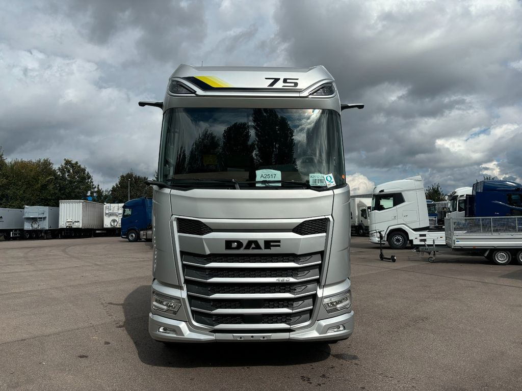 DAF XG+ 480 FT 75 Jahre DAF Edition "Limitiert" - 트랙터 유닛 : 사진 2 DAF XG+ 480 FT 75 Jahre DAF Edition "Limitiert" - 트랙터 유닛 : 사진 2