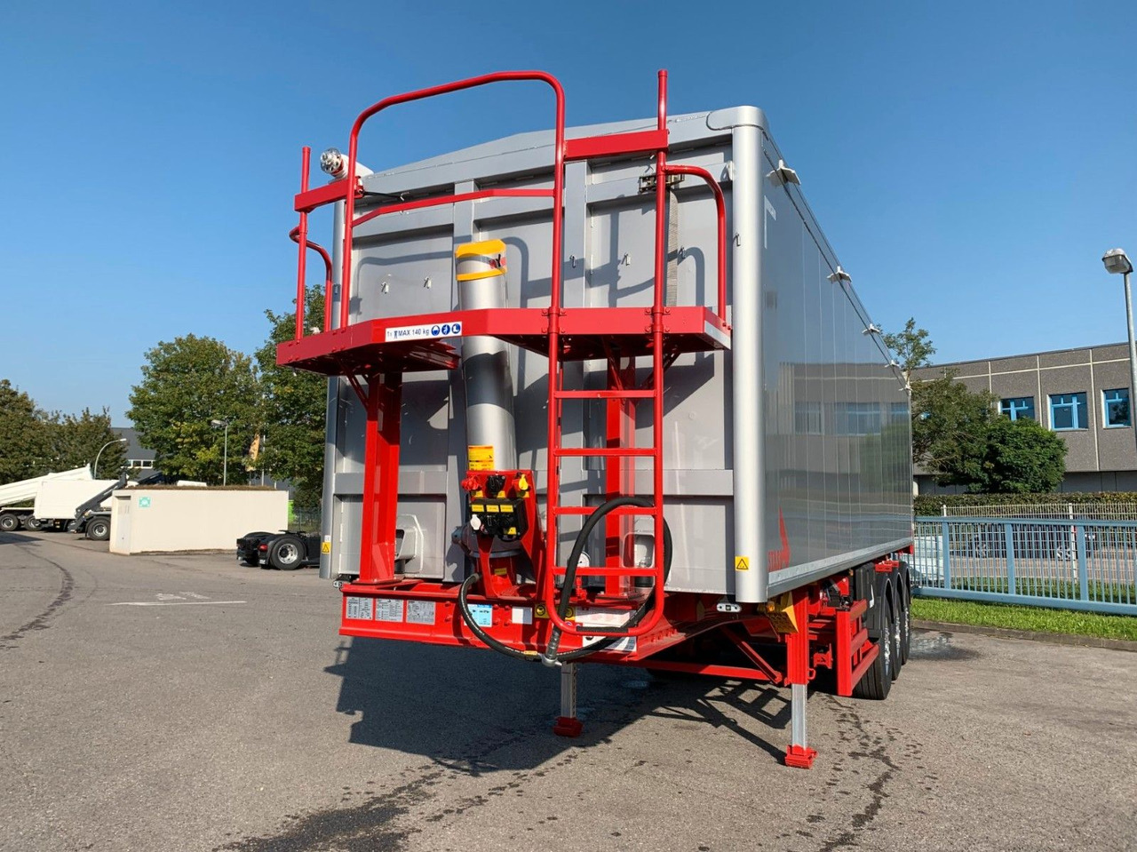 Stas Agrostar 51,8 cbm Stas Agrostar 51,8 cbm - 덤프 세미 트레일러 : 사진 4 Stas Agrostar 51,8 cbm Stas Agrostar 51,8 cbm - 덤프 세미 트레일러 : 사진 4