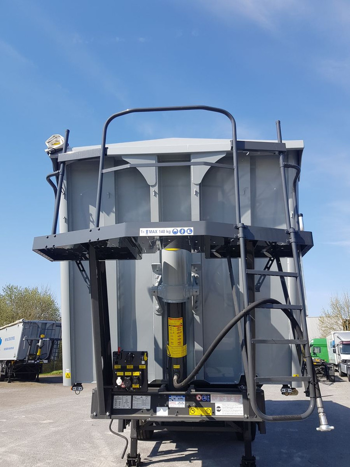 Stas agroSTAR 47,6 cbm Kippsattelauflieger Stas agroSTAR 47,6 cbm Kippsattelauflieger - 덤프 세미 트레일러 : 사진 3 Stas agroSTAR 47,6 cbm Kippsattelauflieger Stas agroSTAR 47,6 cbm Kippsattelauflieger - 덤프 세미 트레일러 : 사진 3