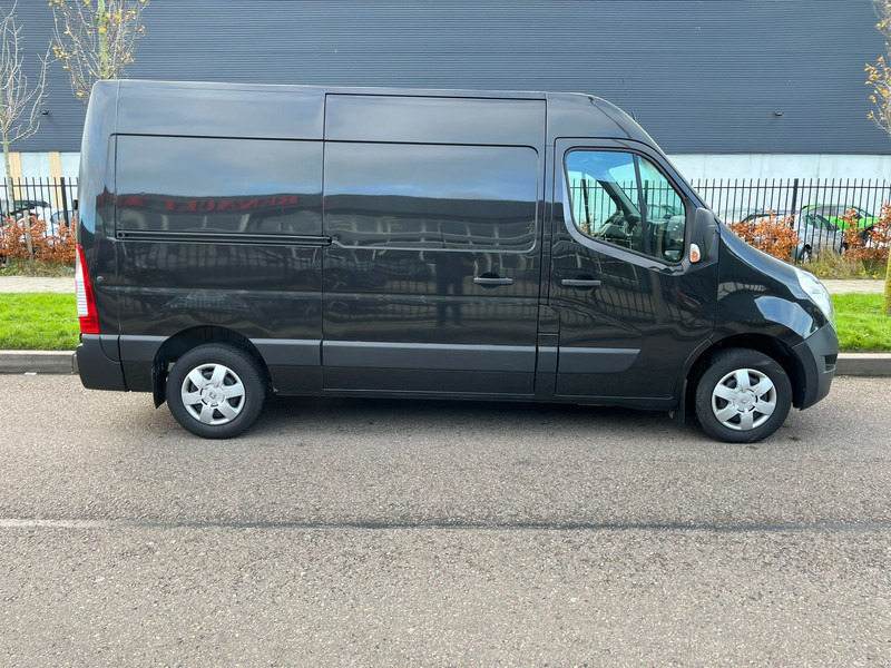 소형 밴 Renault Master 130.33 L2H2 2.3dci : 사진 9