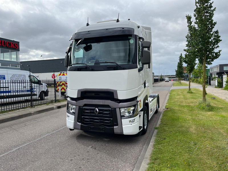 Renault T-13 High 480 T4x2, High Sleeper, Airco, Nav, Camera - 트랙터 유닛 : 사진 4 Renault T-13 High 480 T4x2, High Sleeper, Airco, Nav, Camera - 트랙터 유닛 : 사진 4