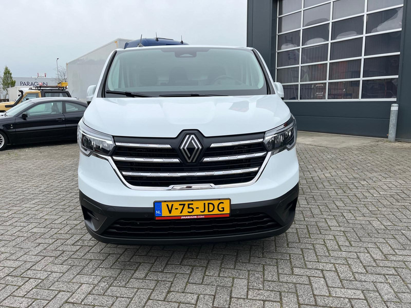 Renault Trafic E-Tech Red L2 H1, Nieuwstaat/New condition, Lees omschrijving/Read description - 소형 밴, 전기 밴 : 사진 4 Renault Trafic E-Tech Red L2 H1, Nieuwstaat/New condition, Lees omschrijving/Read description - 소형 밴, 전기 밴 : 사진 4