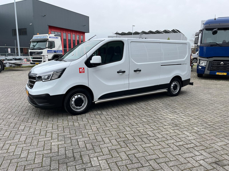 Renault Trafic E-Tech Red L2 H1, Nieuwstaat/New condition, Lees omschrijving/Read description - 소형 밴, 전기 밴 : 사진 3 Renault Trafic E-Tech Red L2 H1, Nieuwstaat/New condition, Lees omschrijving/Read description - 소형 밴, 전기 밴 : 사진 3