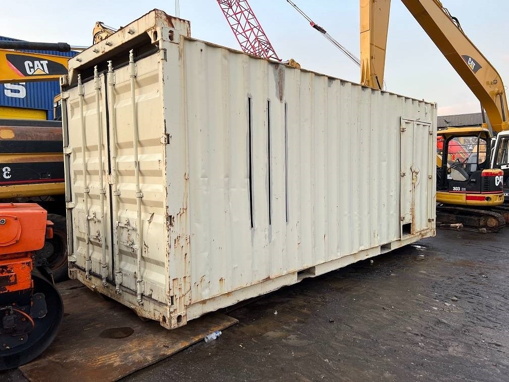 CAT C18 650kva generator - 발전기 세트 : 사진 1 CAT C18 650kva generator - 발전기 세트 : 사진 1