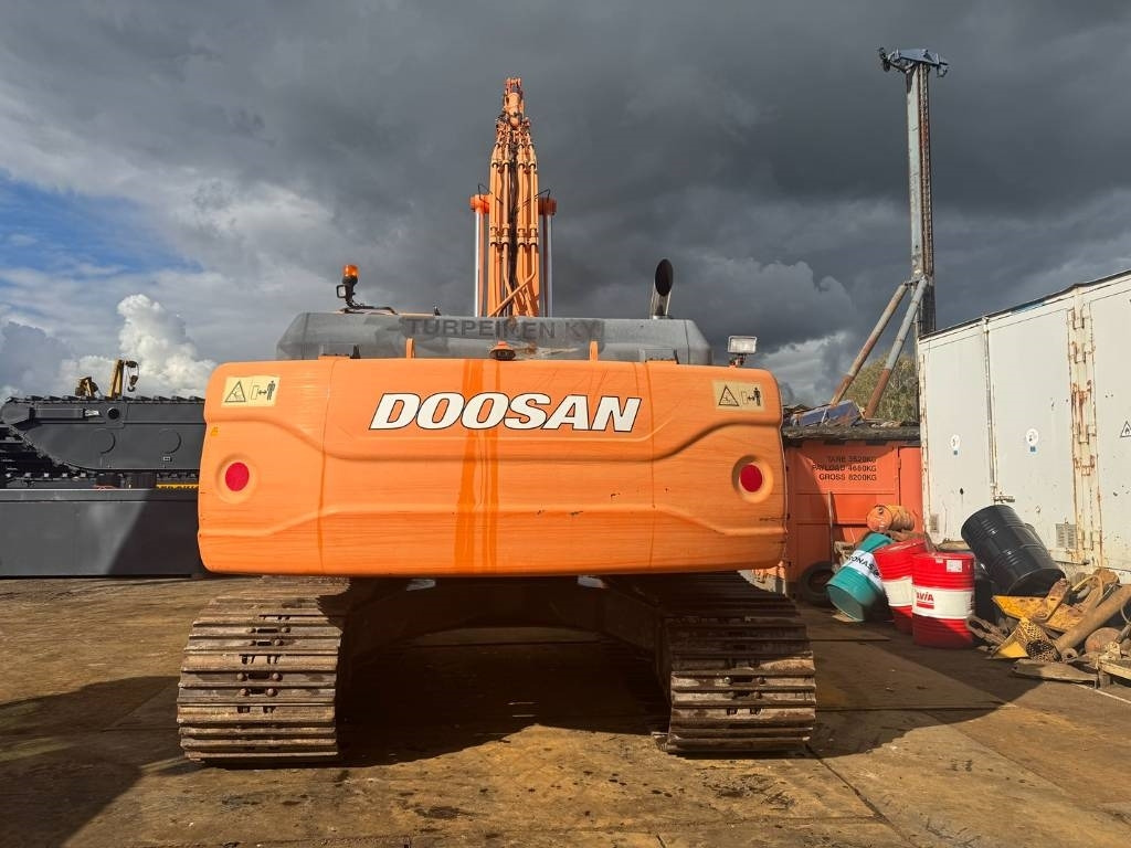 Doosan DX 300 LC ( 4.690 original hours 18M long reach ) - 굴착기 : 사진 4 Doosan DX 300 LC ( 4.690 original hours 18M long reach ) - 굴착기 : 사진 4