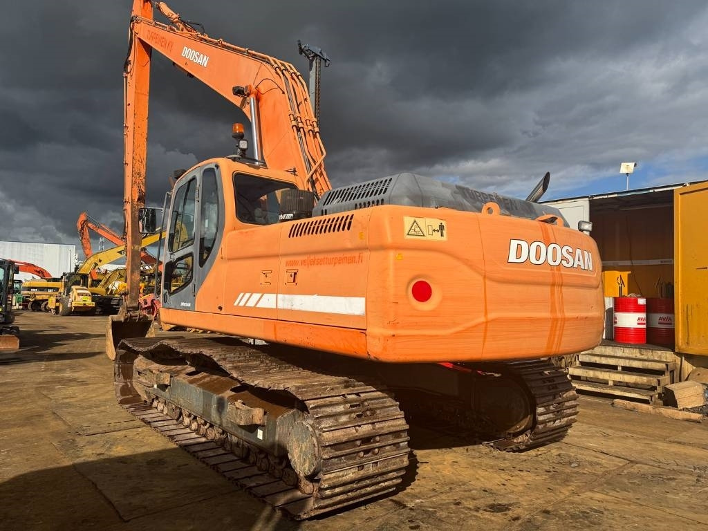 Doosan DX 300 LC ( 4.690 original hours 18M long reach ) - 굴착기 : 사진 3 Doosan DX 300 LC ( 4.690 original hours 18M long reach ) - 굴착기 : 사진 3