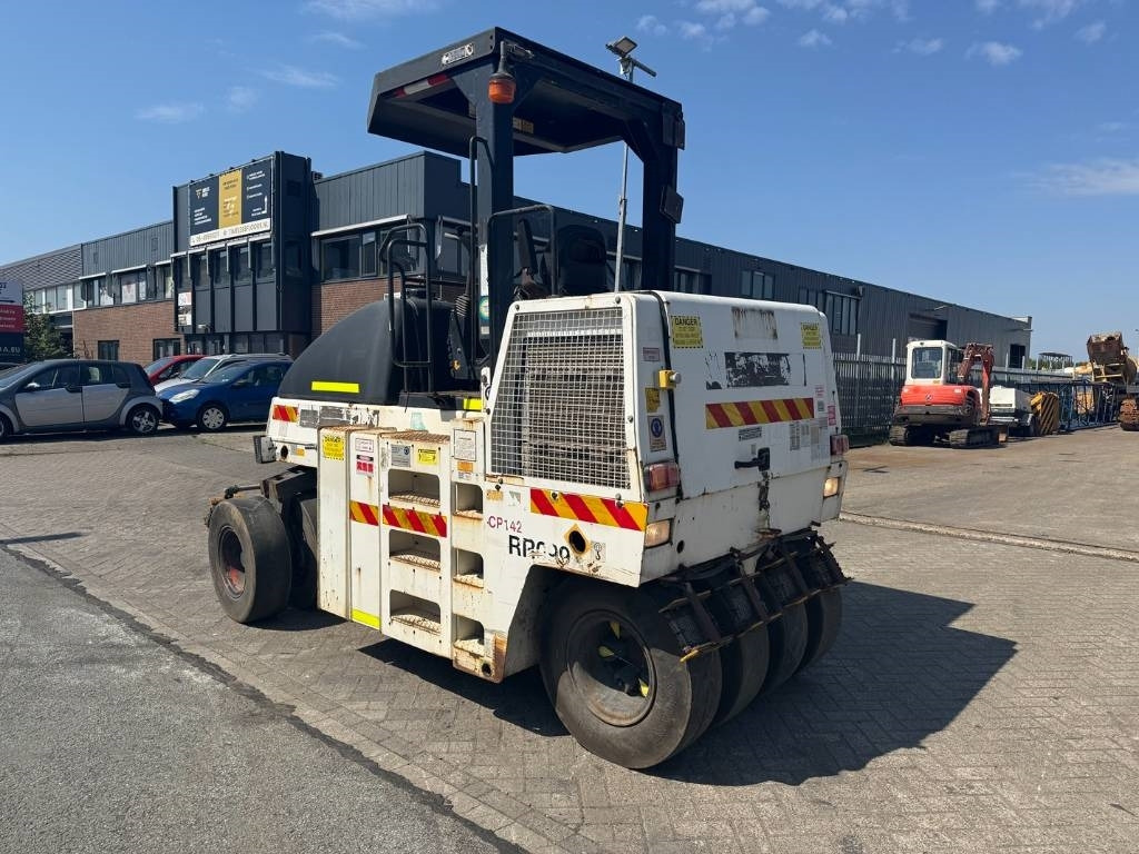 Dynapac CP 142 - 공압 롤러 : 사진 3 Dynapac CP 142 - 공압 롤러 : 사진 3