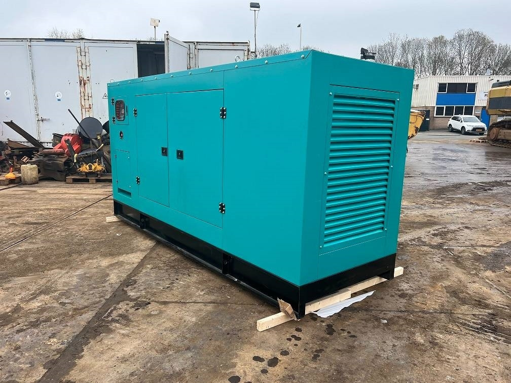 Ricardo 400KVA 320KW SILENT 3 PHASE GENERATOR 50HZ 400V NE - 발전기 세트 : 사진 3 Ricardo 400KVA 320KW SILENT 3 PHASE GENERATOR 50HZ 400V NE - 발전기 세트 : 사진 3