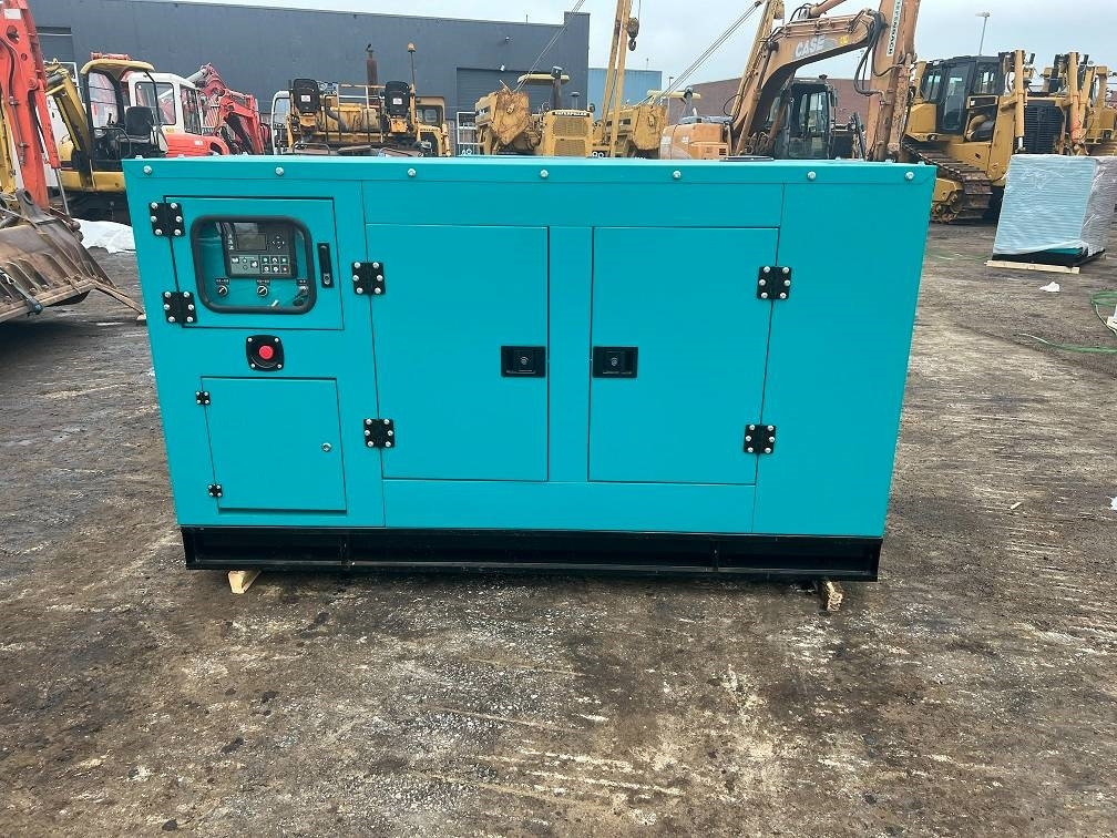 Ricardo 50KVA 40KW SILENT GENERATOR 3 PHASE 50HZ 400V NEW - 발전기 세트 : 사진 3 Ricardo 50KVA 40KW SILENT GENERATOR 3 PHASE 50HZ 400V NEW - 발전기 세트 : 사진 3