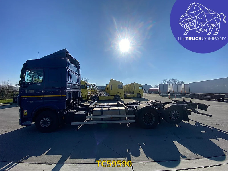 DAF XF Euro6 480 - 컨테이너 운반 장치/ 스와프 보디 트럭 : 사진 2 DAF XF Euro6 480 - 컨테이너 운반 장치/ 스와프 보디 트럭 : 사진 2