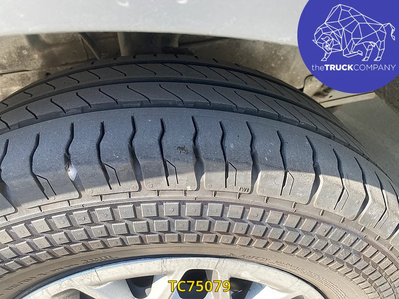 Ford Transit 2.2 TDCI L2 H2 AIRCO - 패널 밴 : 사진 4 Ford Transit 2.2 TDCI L2 H2 AIRCO - 패널 밴 : 사진 4