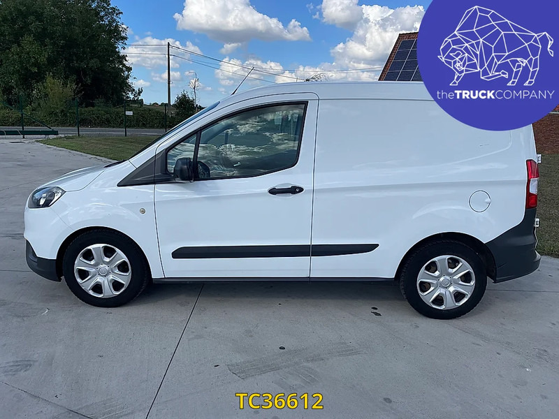 Ford Transit Courier 1.5 TDCI TREND - 패널 밴 : 사진 2 Ford Transit Courier 1.5 TDCI TREND - 패널 밴 : 사진 2