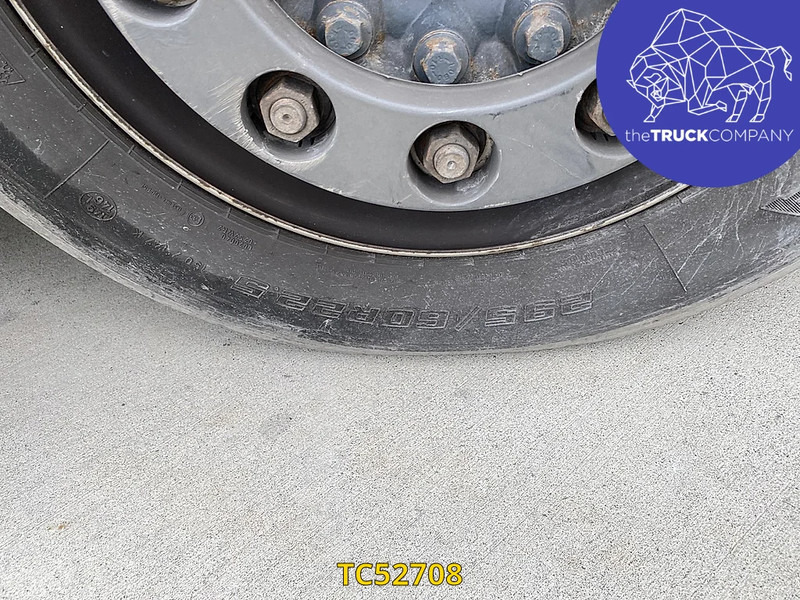 Iveco Stralis - 커튼사이더 트럭 : 사진 4 Iveco Stralis - 커튼사이더 트럭 : 사진 4