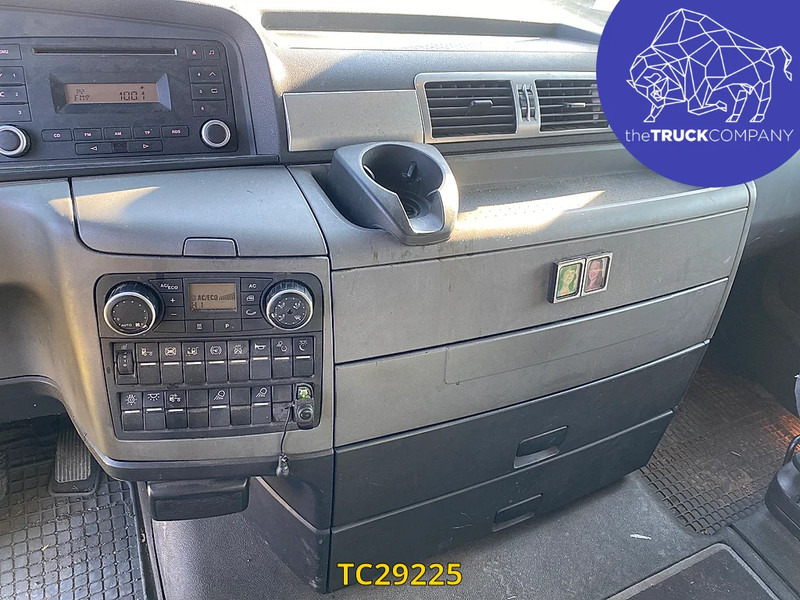 MAN TGX 440 - 드롭사이드/ 플랫베드 트럭 : 사진 3 MAN TGX 440 - 드롭사이드/ 플랫베드 트럭 : 사진 3