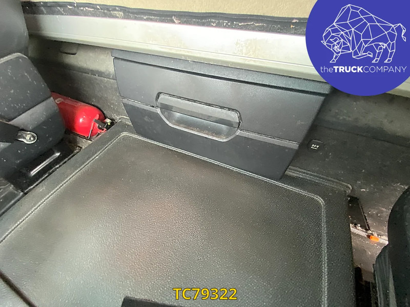 트랙터 유닛 Mercedes-Benz Actros 1842 : 사진 6