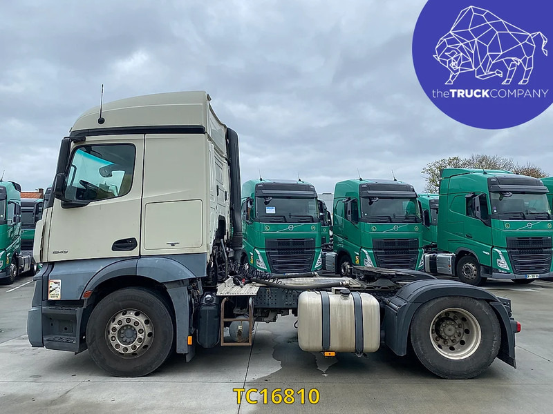 Mercedes-Benz Actros 1843 - 트랙터 유닛 : 사진 2 Mercedes-Benz Actros 1843 - 트랙터 유닛 : 사진 2