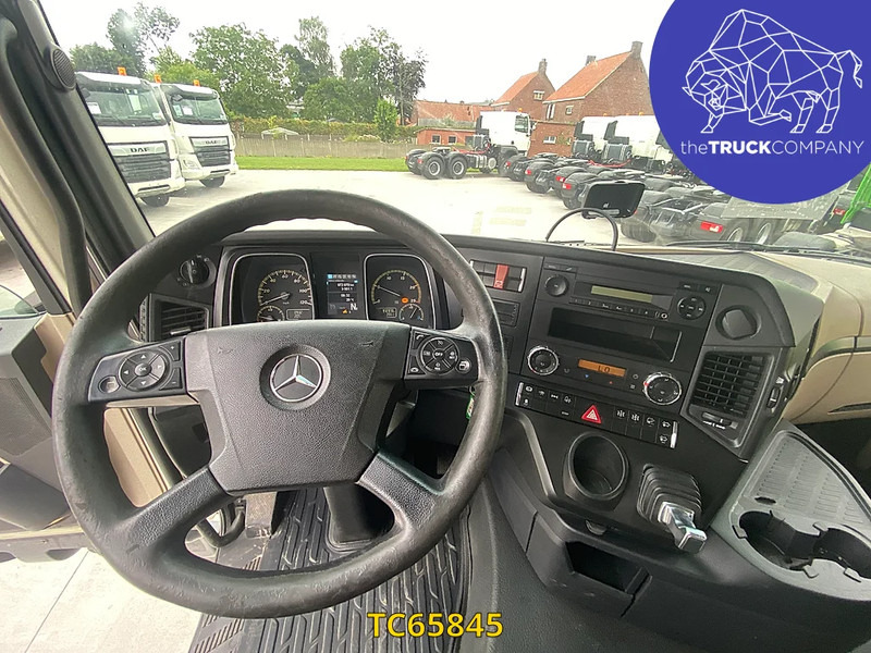 트랙터 유닛 Mercedes-Benz Actros 1843 : 사진 6