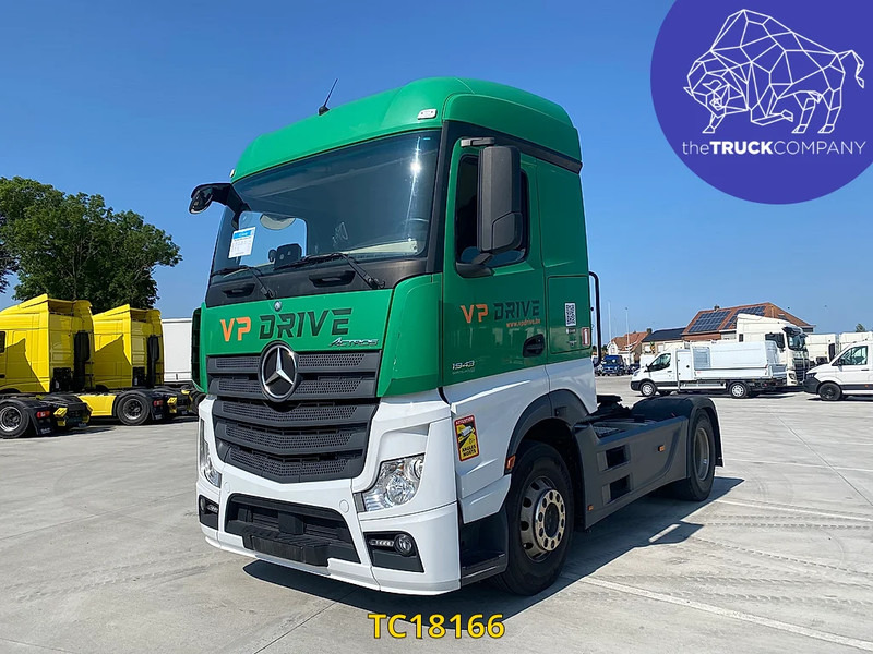트랙터 유닛 Mercedes-Benz Actros 1843 : 사진 1