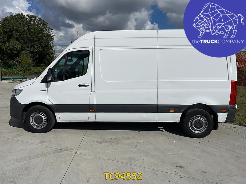 Mercedes-Benz E-Sprinter L2H2 41 kWh - 패널 밴, 전기 밴 : 사진 2 Mercedes-Benz E-Sprinter L2H2 41 kWh - 패널 밴, 전기 밴 : 사진 2